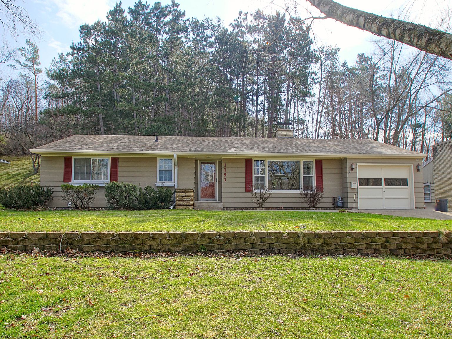 1751 Twin Bluff Rd, Red Wing, MN 55066 Zillow