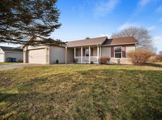 417 N Reed St, South Whitley, IN 46787