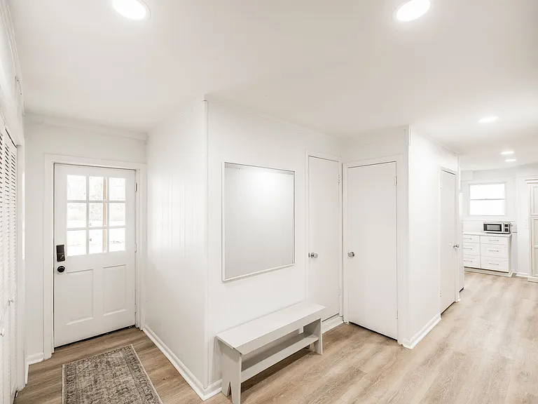 2418 McGinnis Dr #2 — Photo 3