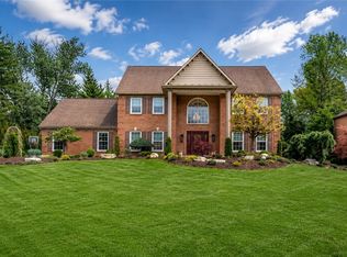 209 Redwood Dr, Venetia, PA 15367