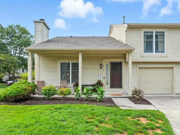 6318 Sawmill Woods Dr, Fort Wayne, IN 46835