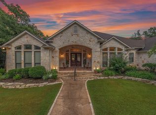 6255 Los Robles Dr, College Station, TX 77845