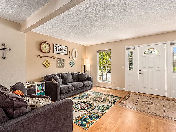 Entryway, formal living room
