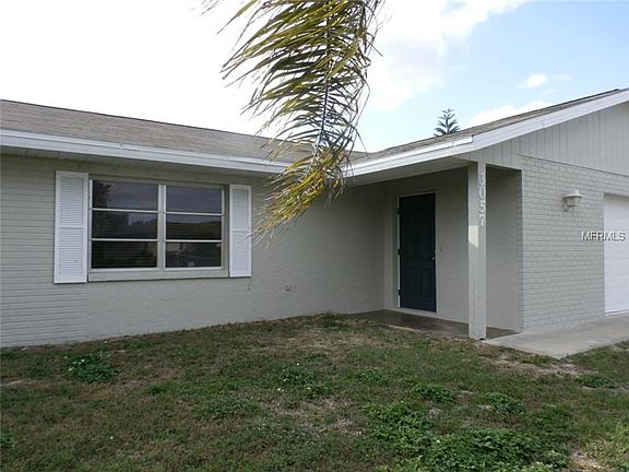 2nd image of 3057 Clifford St