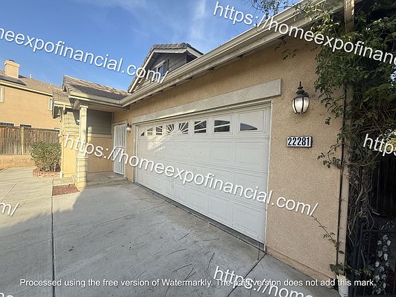 4th image of 22281 Redwood Ln