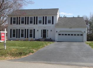 170 Peyton Rd, Sterling, VA 20165