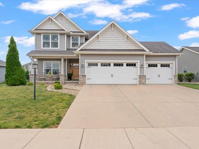 1107 Farm Lake Dr, Mahomet, IL, 61853