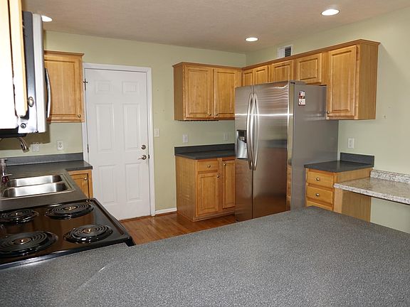 4th image of 12109 Pleasure Ln