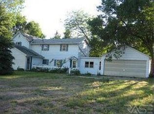 45722 275th St, Parker, SD 57053