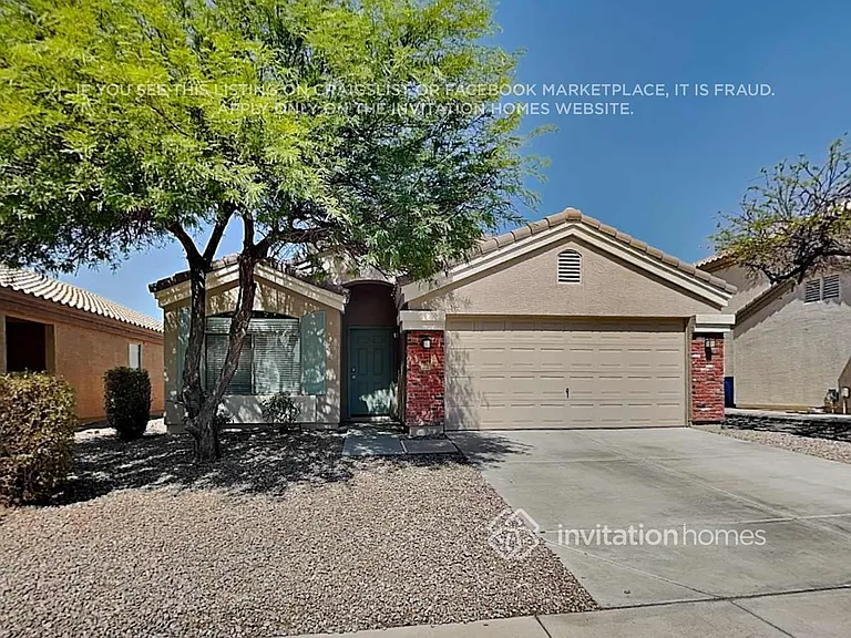 1834 S 106th Ave — Photo 3