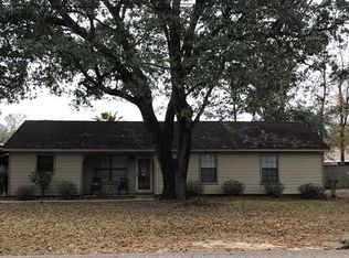 5951 Christopher Rd, Satsuma, AL 36572