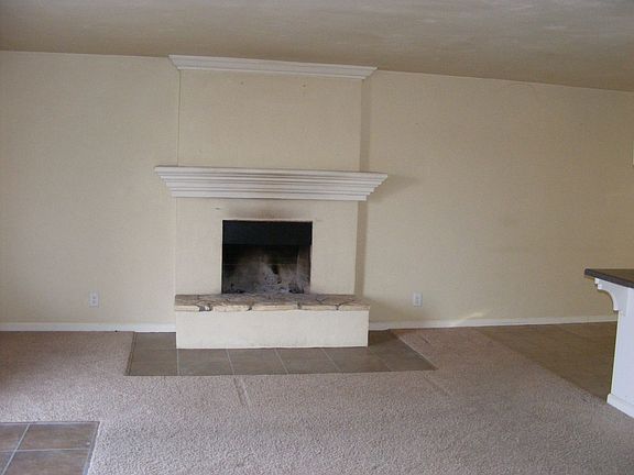 3rd image of 3270 Village Dr