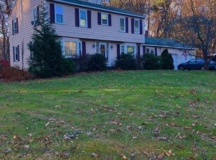 4 Hidden Valley Rd, Westford, MA 01886