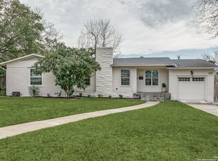 1008 Ivy Ln, Terrell Hills, TX 78209