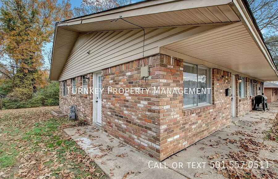 Building Photo - 5708 Sonora Dr #B