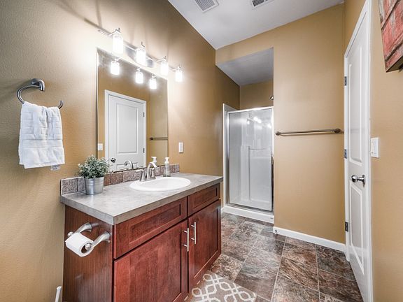 3rd image of 13010 SE 308th St