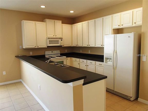 2nd image of 640 Dartford Ct