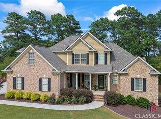 829 Cedar Stream Ct, Loganville, GA 30052