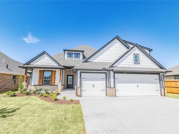 3405 Grady Ln, Moore, OK 73160