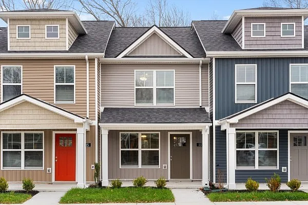Building Photo - 115 Quarry Point Dr