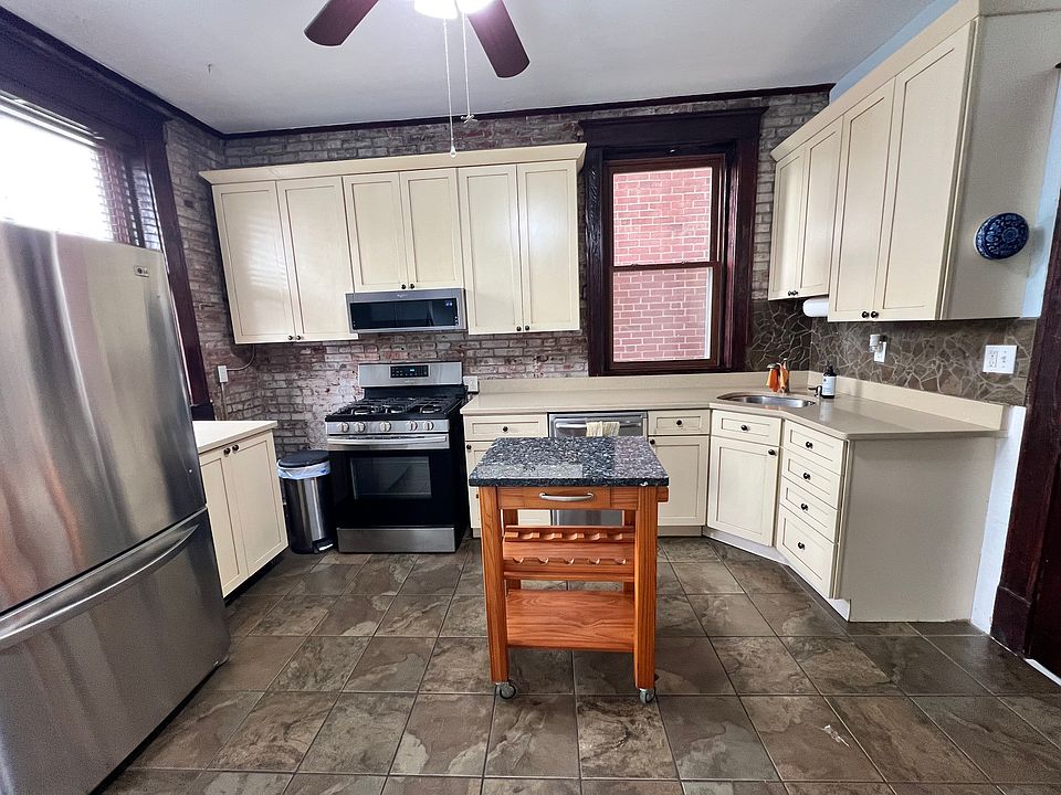 1st image of 3844 Juniata St #B