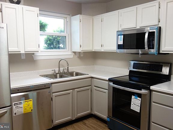 5th image of 279 Ternwing Dr