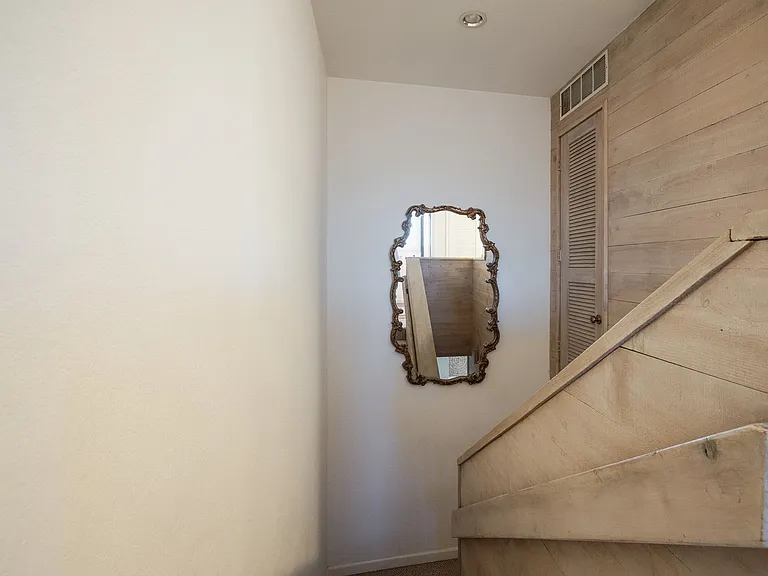 504 Ocean Ave #4 — Photo 16