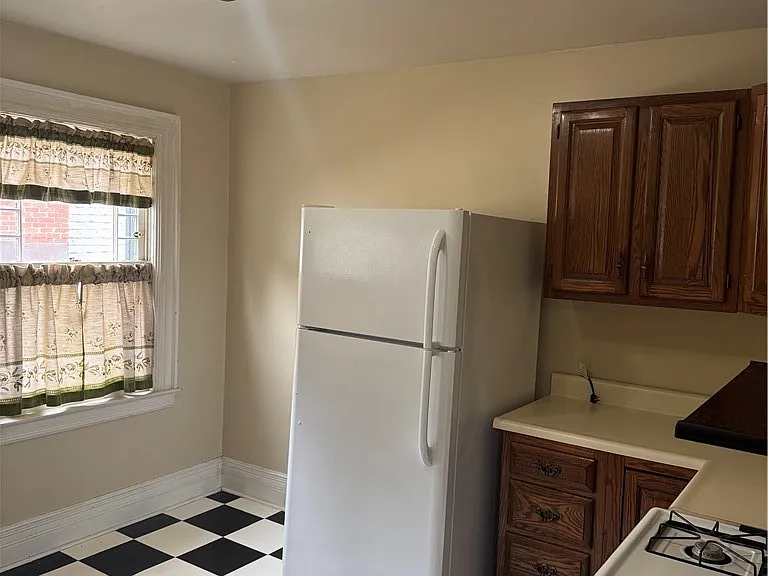 344 Elmwood Ave #3 — Photo 9