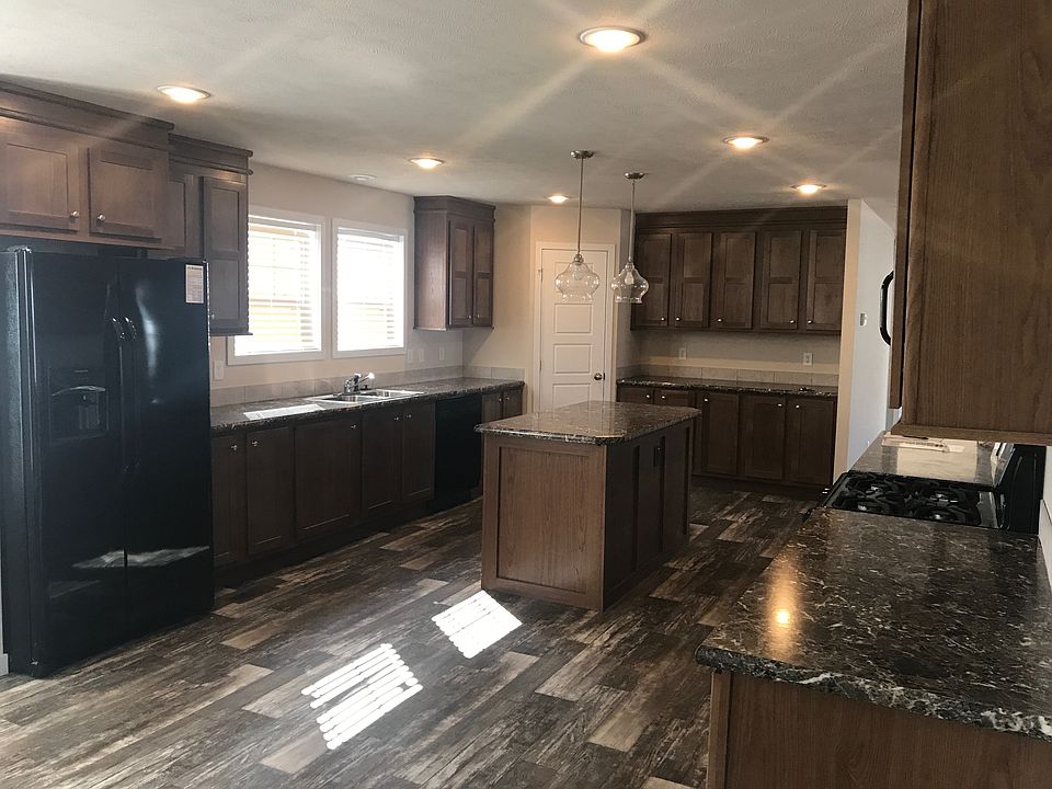 2nd image of 5201 Coventry Dr