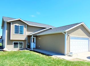 302 Lilac Ave, Aurora, SD 57002
