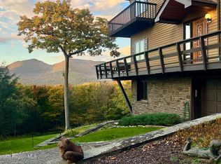 438 Macdaniel Road, Bearsville, NY 12409