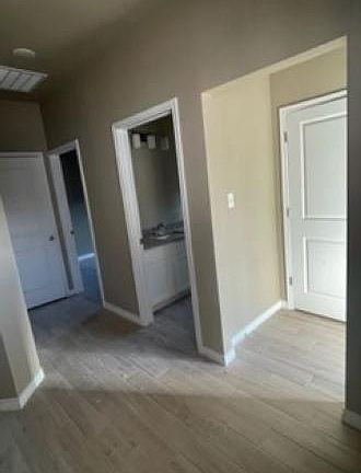 2nd image of 15 College St