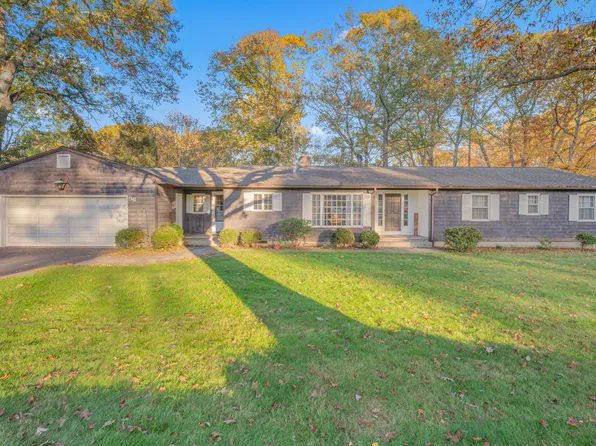 96 Oak Hill Drive, Bristol, CT 06010