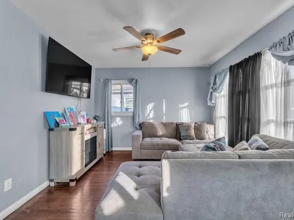 26772 Colgate St, Inkster, MI 48141