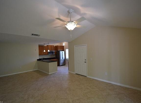 4th image of 3407 Winkler Ave APT 322