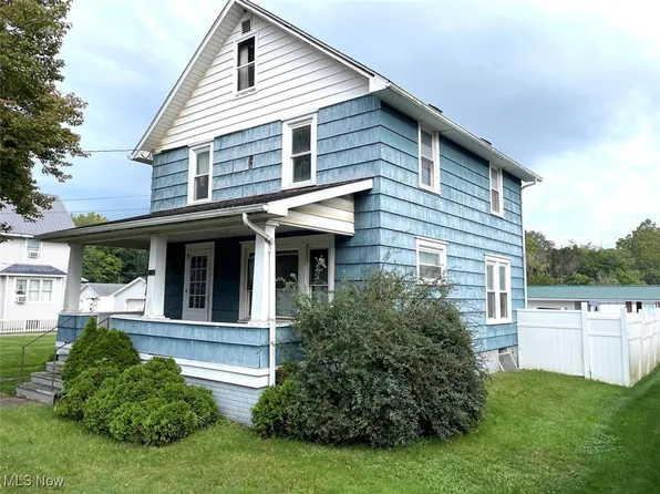 324 E Line St, Minerva, OH 44657