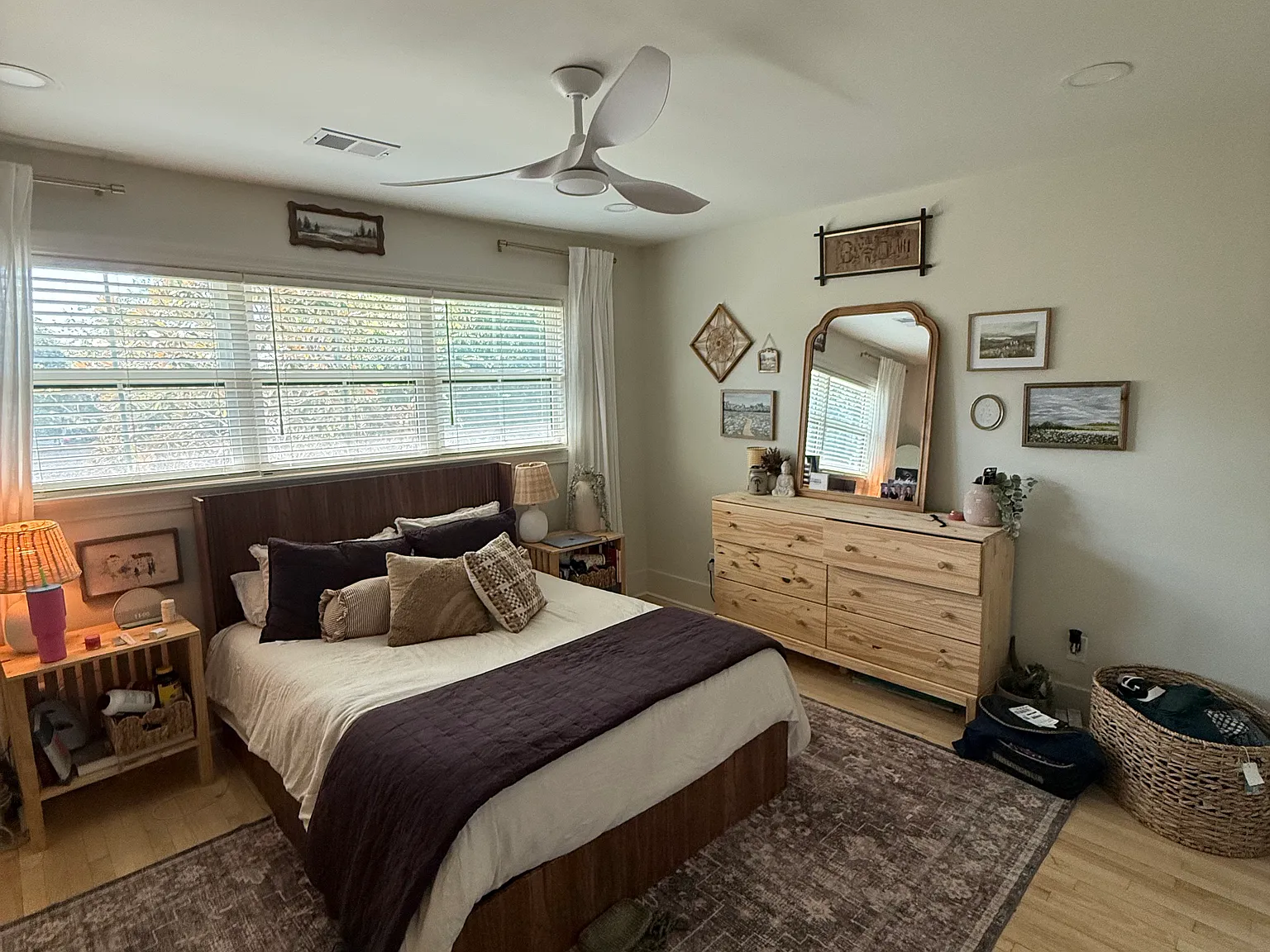 3 bed, 1420 sqft, $4,600 — Photo 4