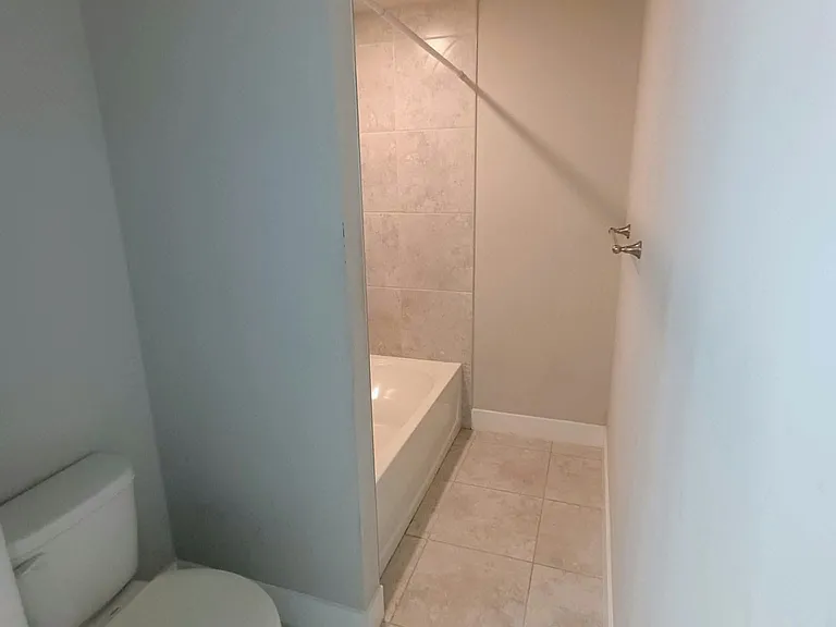 6311 Astoria Ave — Photo 20
