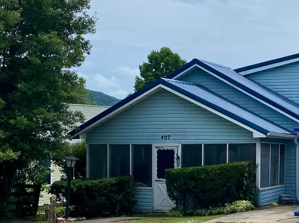 407 Poplar St, Ravenna, KY 40472