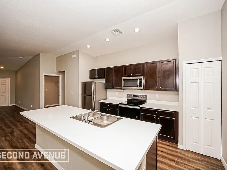 3368 Ponce De Leon Blvd — Photo 3