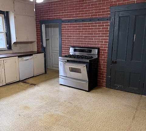 4th image of 530 N King St