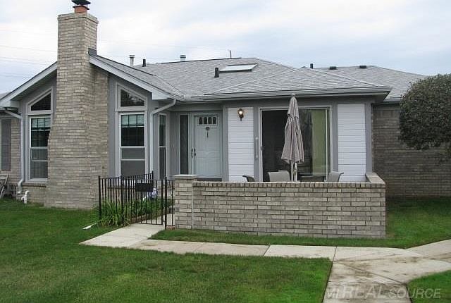 1st image of 48911 Chesapeake Ct