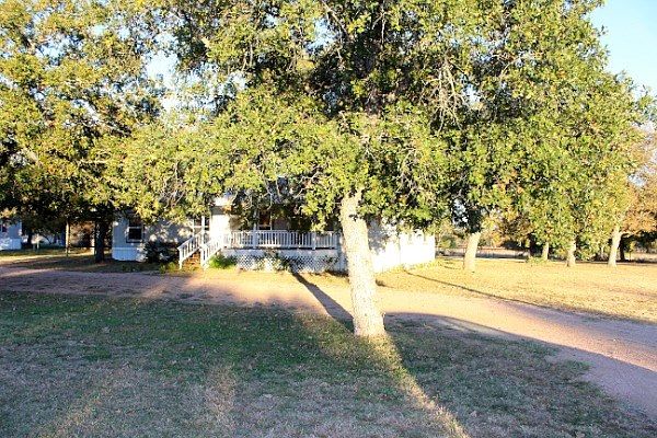 1st image of 541 Sunset Dr