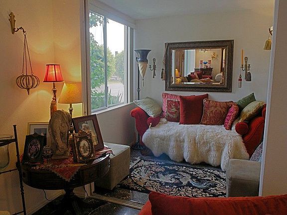 5th image of 1200 W Huntington Dr Unit 16