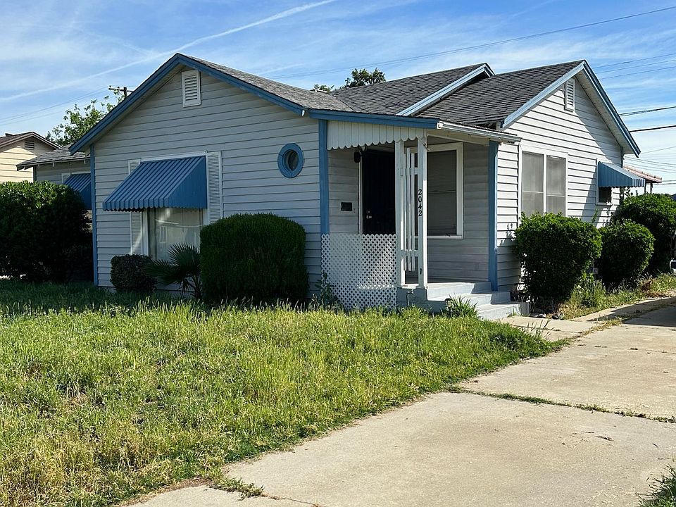 1st image of 2042 Mayfair Dr E