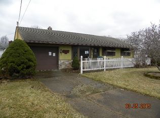2704 Peterson Ln, Sandusky, OH