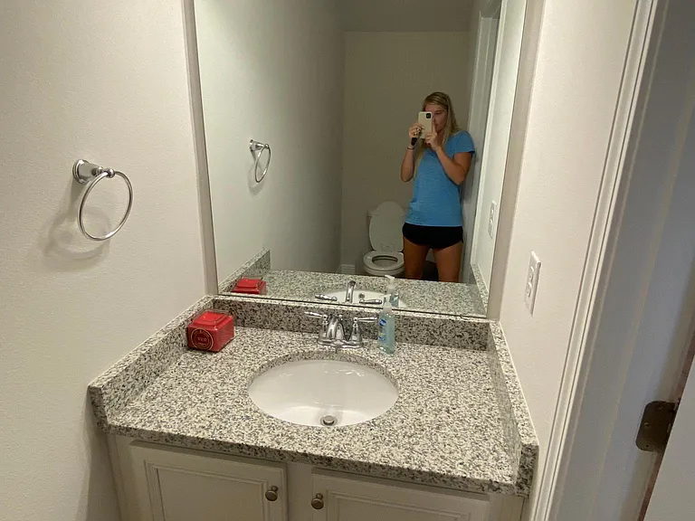 7670 Shadow Lake Dr — Photo 3