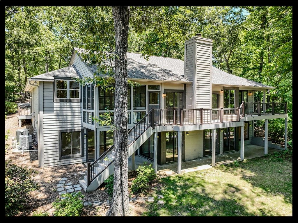 7 Spy Glass Ln, Salem, SC