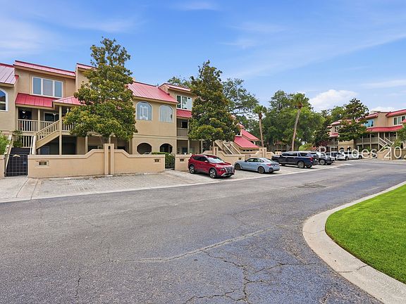 5th image of 5 Newport Dr APT 7102
