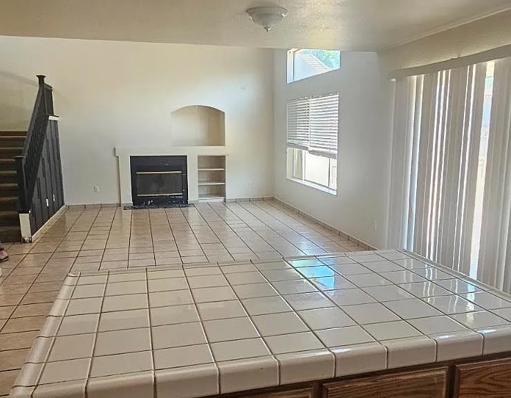 1981 Gordon Verner Cir — Photo 17
